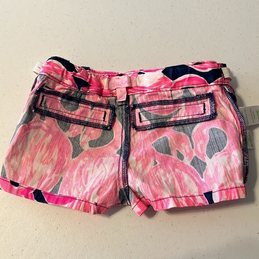 🛍️BOGO FREE Lilly Pulitzer girls shorts Via Amor navy blue with flamingos size 5 - Picture 3 of 6